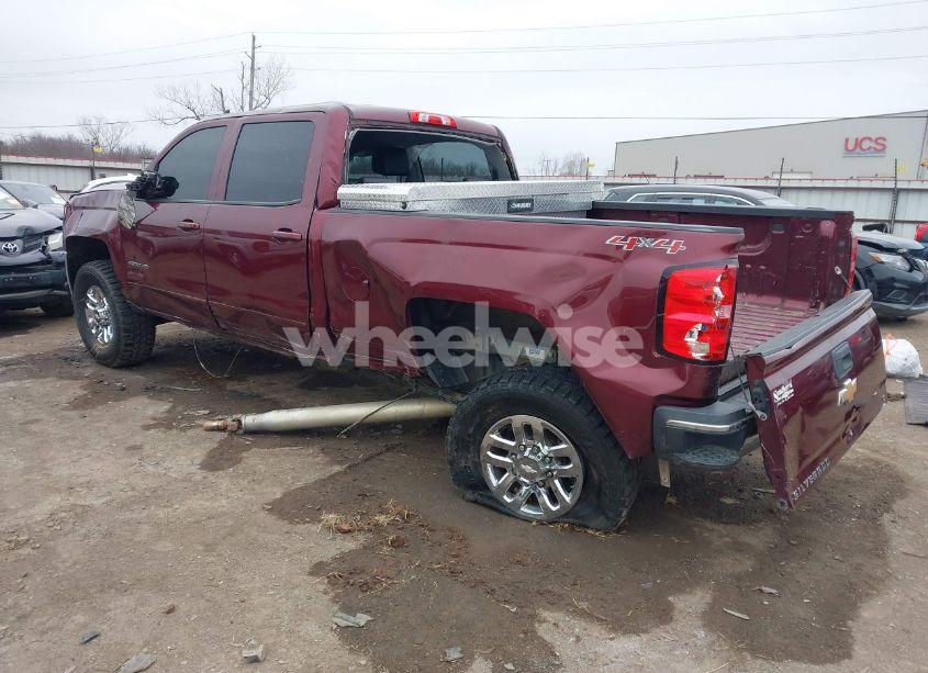 Photo 3 of 2016 Chevrolet Silverado 2500HD LT (VIN 1GC1KVEG7GF303768)