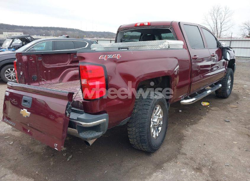 Photo 4 of 2016 Chevrolet Silverado 2500HD LT (VIN 1GC1KVEG7GF303768)