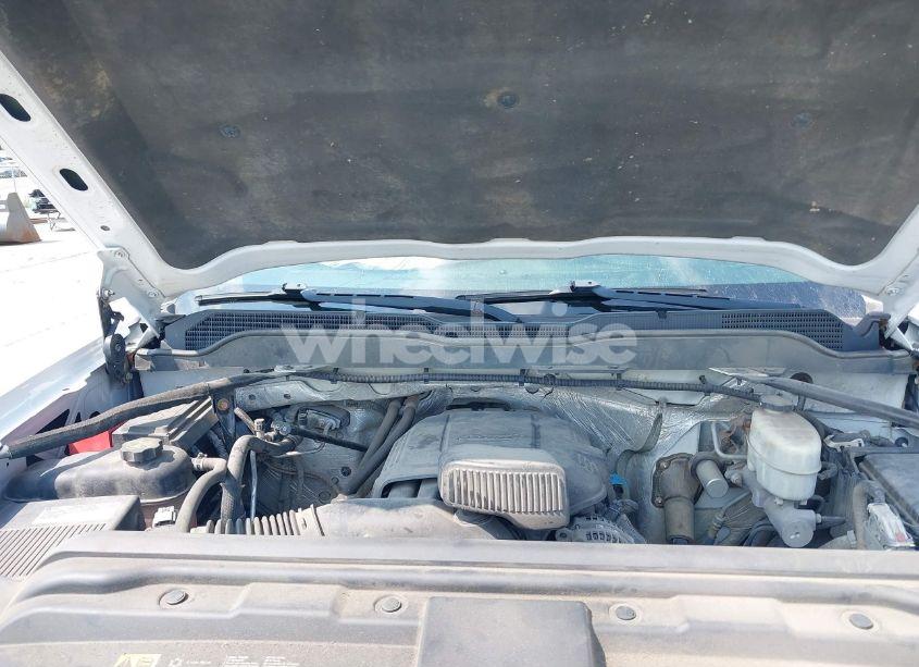 Photo 10 of 2015 Chevrolet Silverado 2500HD LT (VIN 1GC1KVEG8FF569475)