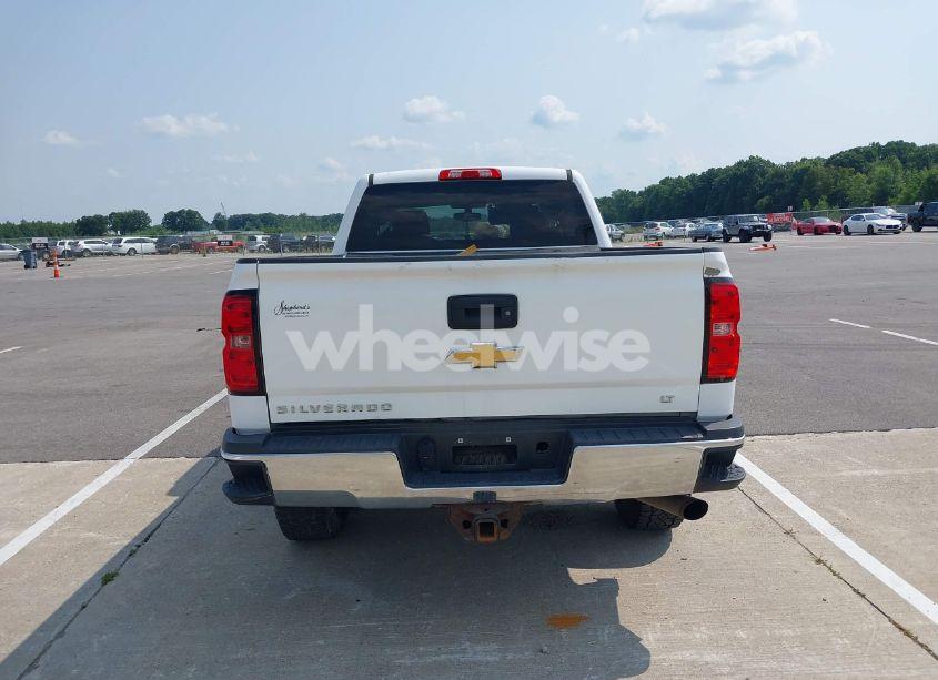 Photo 17 of 2015 Chevrolet Silverado 2500HD LT (VIN 1GC1KVEG8FF569475)