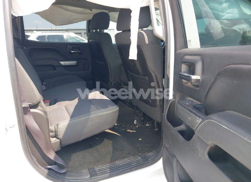 Photo 8 of 2015 Chevrolet Silverado 2500HD LT (VIN 1GC1KVEG8FF569475)