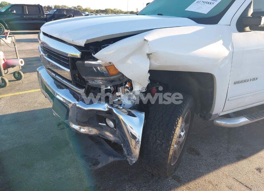 Photo 17 of 2017 Chevrolet Silverado 2500HD LT (VIN 1GC1KVEG8HF128707)