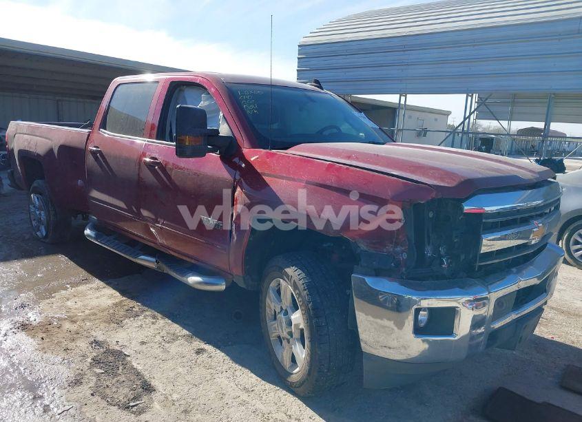 2018 Chevrolet Silverado 2500HD LT (VIN 1GC1KVEG8JF260226) main photo