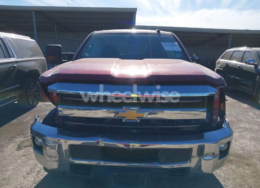 Photo 12 of 2018 Chevrolet Silverado 2500HD LT (VIN 1GC1KVEG8JF260226)