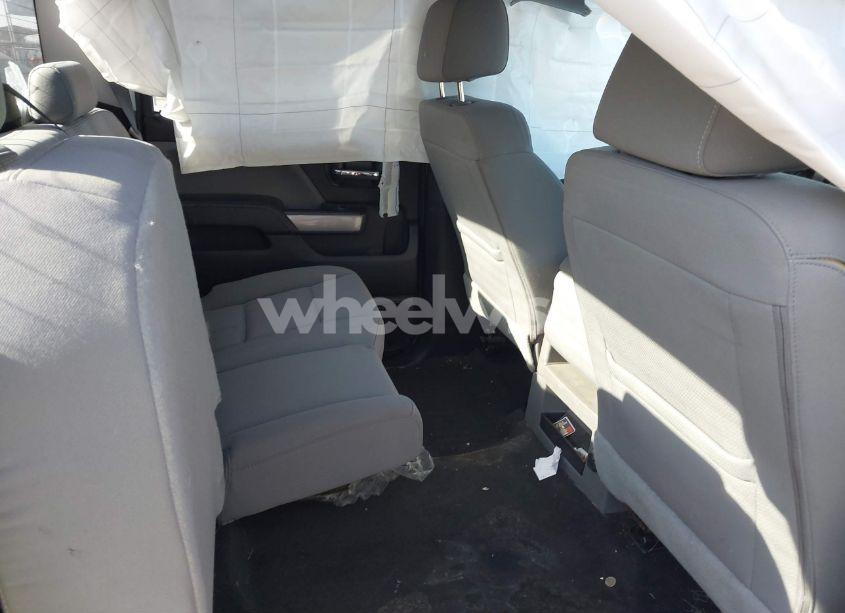 Photo 8 of 2018 Chevrolet Silverado 2500HD LT (VIN 1GC1KVEG8JF260226)