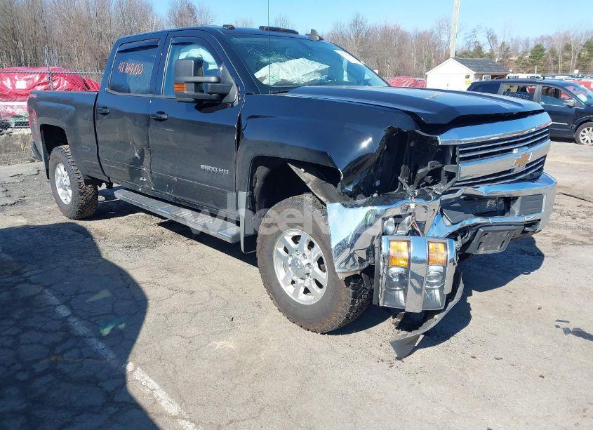 2015 Chevrolet Silverado 2500HD LT (VIN 1GC1KVEG9FF608249) main photo