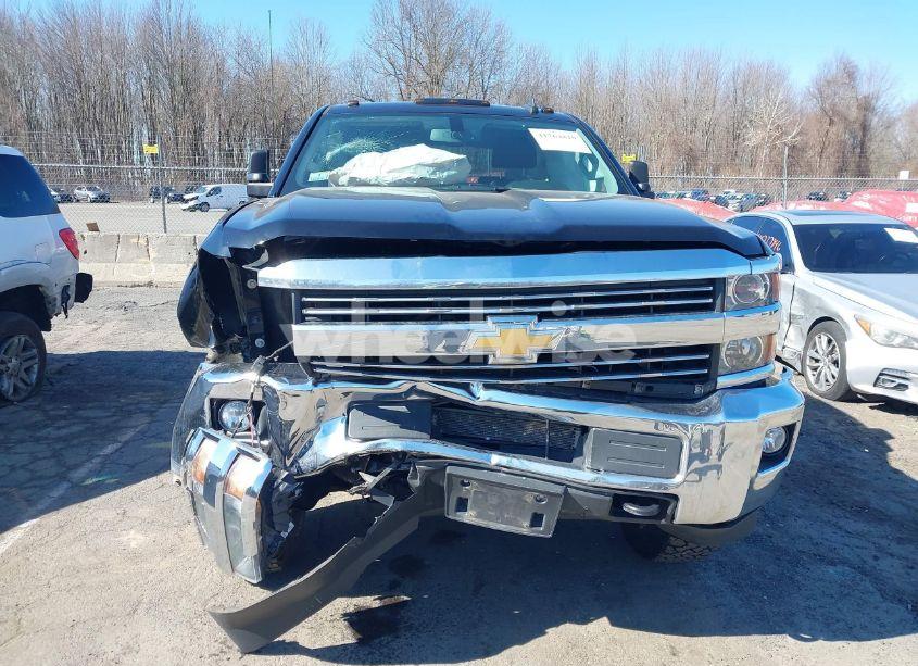 Photo 12 of 2015 Chevrolet Silverado 2500HD LT (VIN 1GC1KVEG9FF608249)