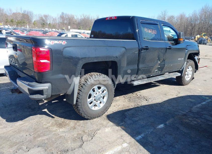 Photo 13 of 2015 Chevrolet Silverado 2500HD LT (VIN 1GC1KVEG9FF608249)