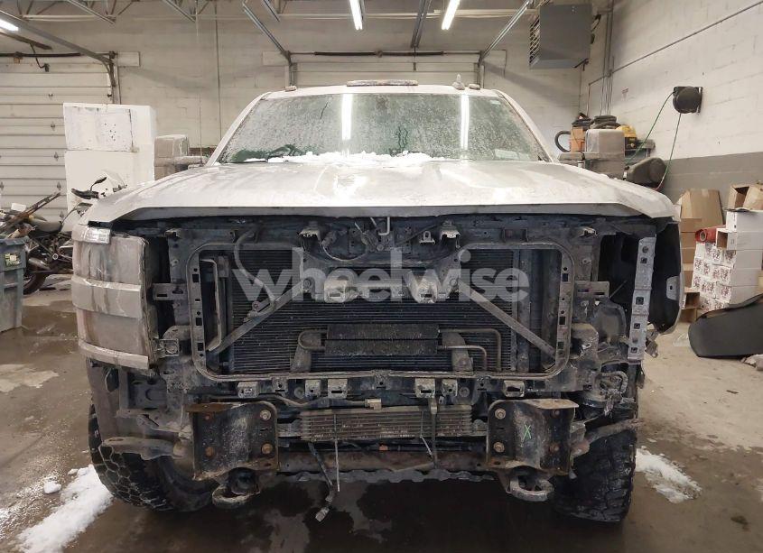 Photo 13 of 2016 Chevrolet Silverado 2500HD LT (VIN 1GC1KVEG9GF151606)