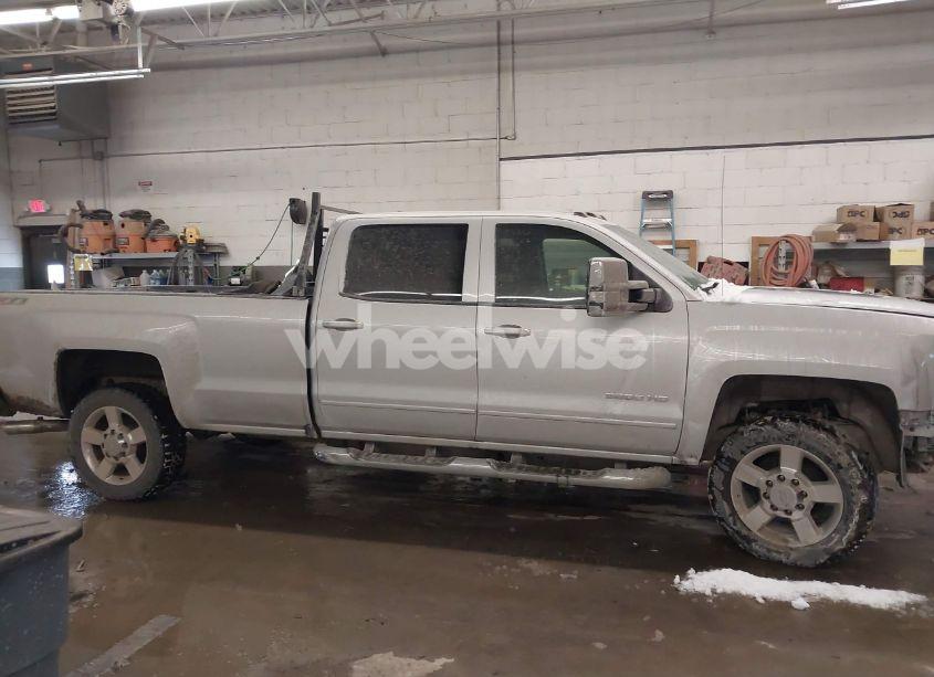 Photo 14 of 2016 Chevrolet Silverado 2500HD LT (VIN 1GC1KVEG9GF151606)