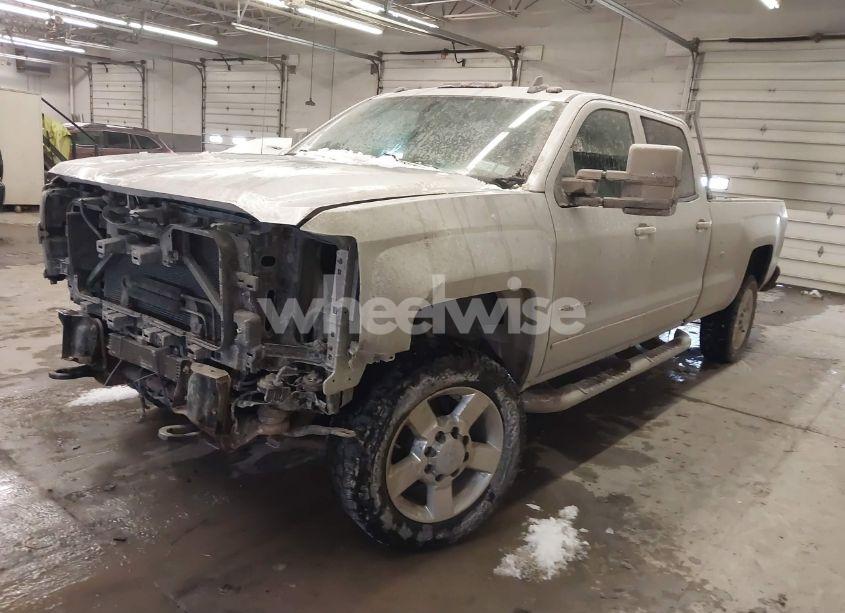 Photo 2 of 2016 Chevrolet Silverado 2500HD LT (VIN 1GC1KVEG9GF151606)