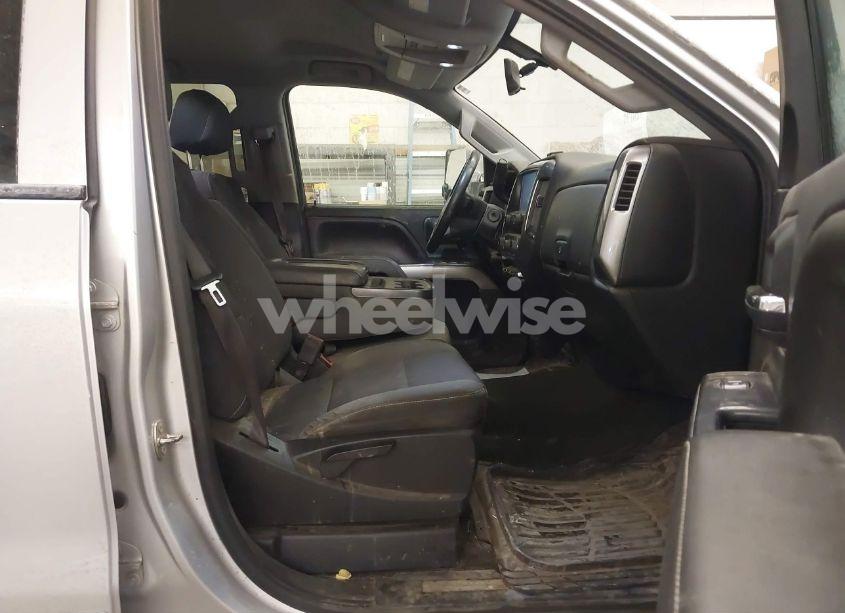 Photo 5 of 2016 Chevrolet Silverado 2500HD LT (VIN 1GC1KVEG9GF151606)