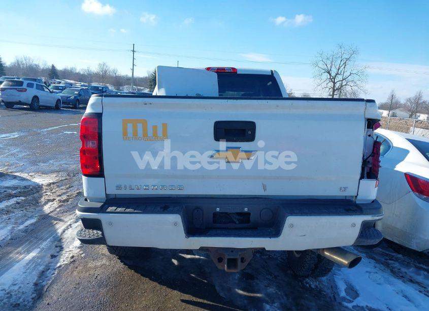 Photo 16 of 2016 Chevrolet Silverado 2500HD LT (VIN 1GC1KVEG9GF250538)