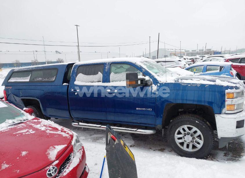 Photo 13 of 2016 Chevrolet Silverado 2500HD LT (VIN 1GC1KVEG9GF273205)
