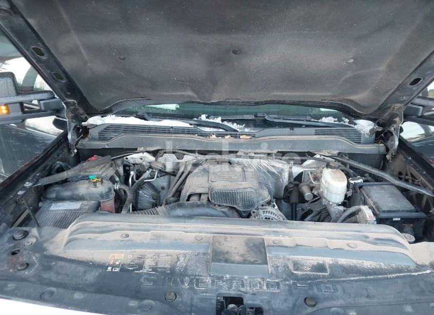 Photo 10 of 2017 Chevrolet Silverado 2500HD LT (VIN 1GC1KVEGXHF105705)