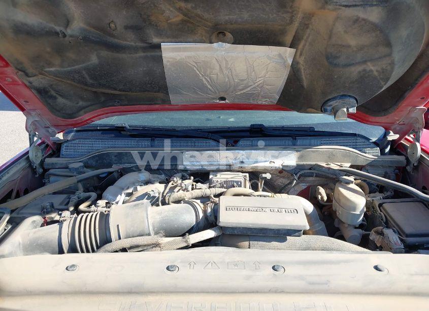 Photo 10 of 2018 Chevrolet Silverado 2500HD LT (VIN 1GC1KVEY3JF184567)