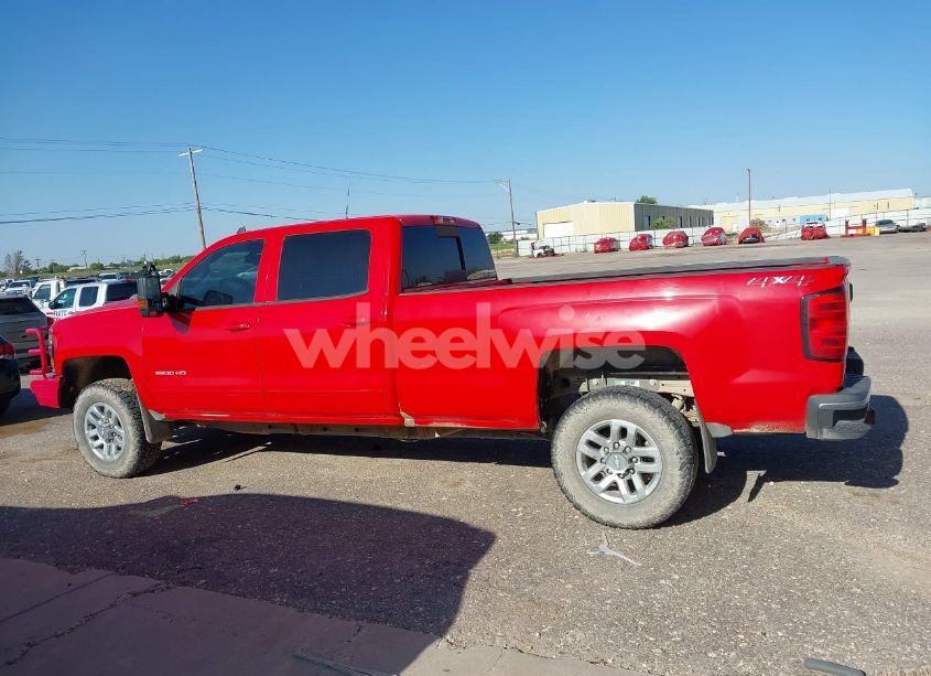 Photo 14 of 2018 Chevrolet Silverado 2500HD LT (VIN 1GC1KVEY3JF184567)