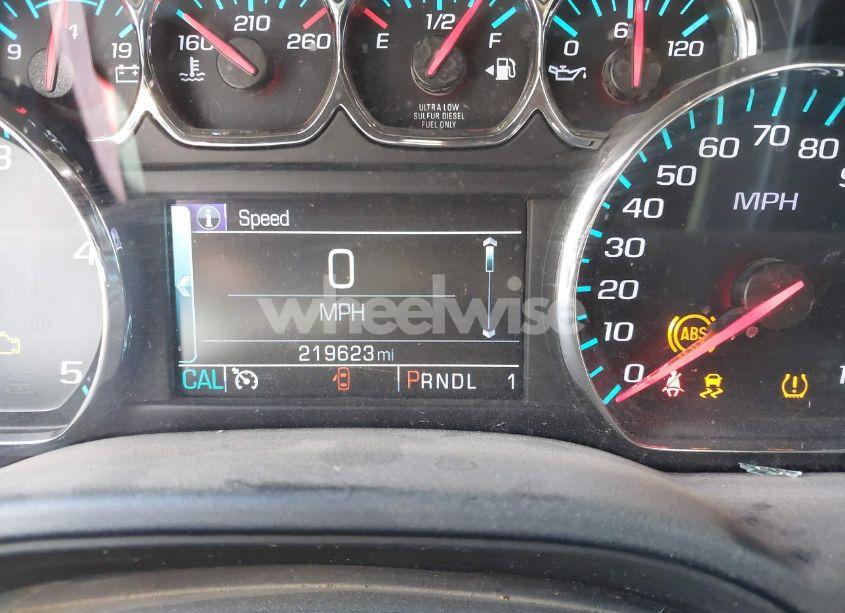 Photo 15 of 2018 Chevrolet Silverado 2500HD LT (VIN 1GC1KVEY3JF184567)