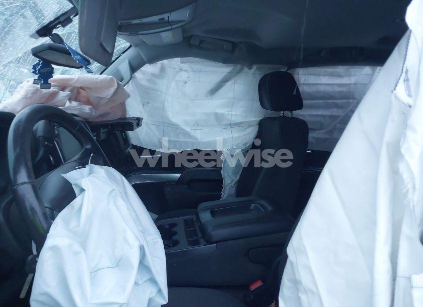 Photo 5 of 2017 Chevrolet Silverado 2500HD LT (VIN 1GC1KVEY5HF165951)