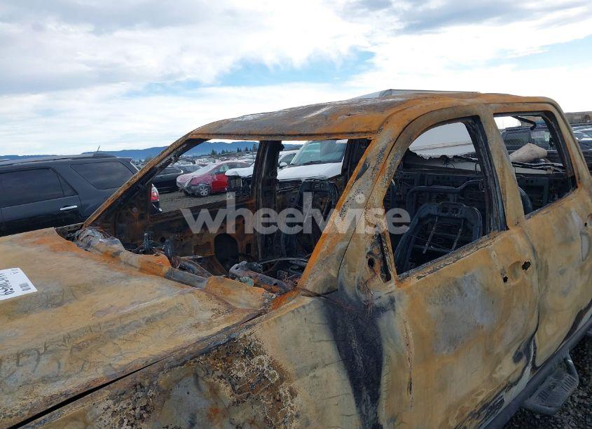 Photo 6 of 2018 Chevrolet Silverado 2500HD LT (VIN 1GC1KVEY7JF229459)
