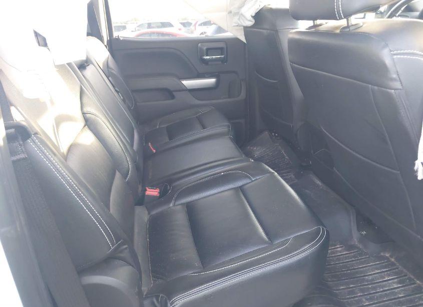 Photo 8 of 2018 Chevrolet Silverado 2500HD LT (VIN 1GC1KVEY8JF136689)