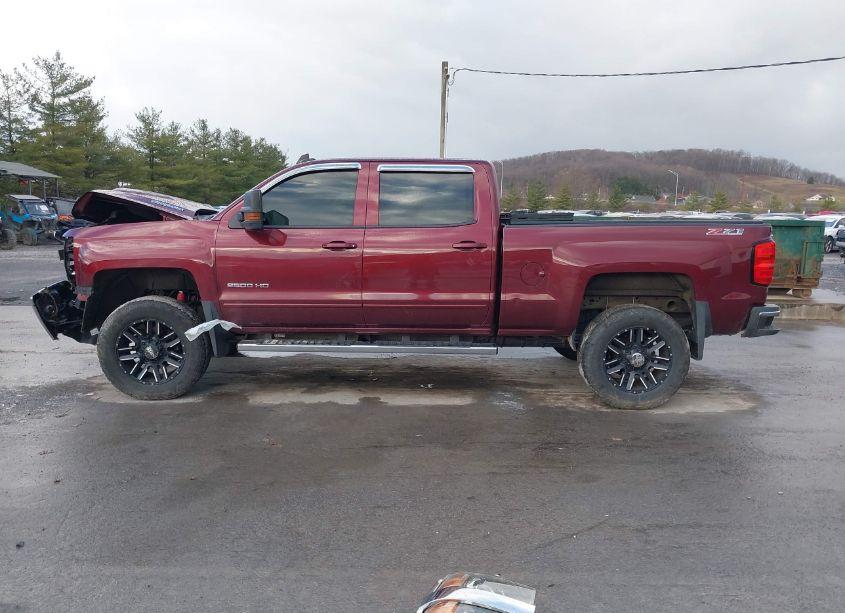 Photo 15 of 2017 Chevrolet Silverado 2500HD LT (VIN 1GC1KVEYXHF135280)