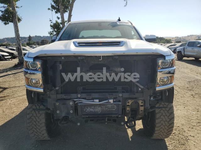 Photo 5 of 2018 CHEVROLET SILVERADO K2500 HEAVY DUTY LT (VIN 1GC1KVEYXJF273908)