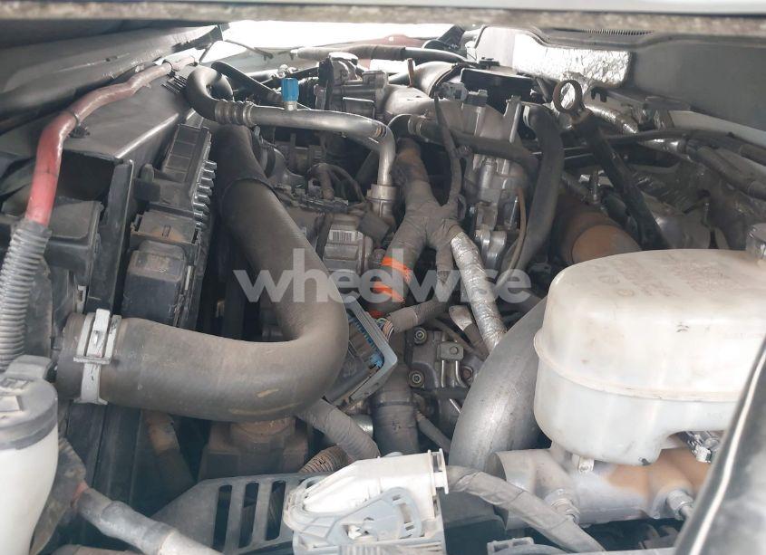 Photo 10 of 2015 Chevrolet Silverado 2500HD LTZ (VIN 1GC1KWE81FF196973)