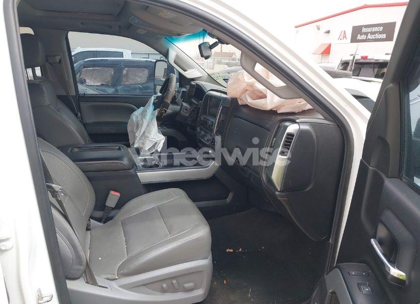 Photo 5 of 2015 Chevrolet Silverado 2500HD LTZ (VIN 1GC1KWE81FF196973)