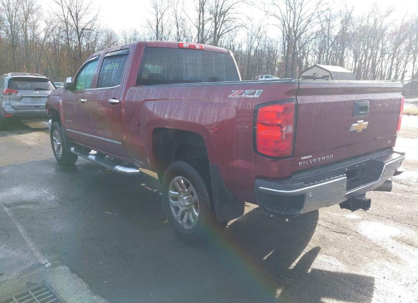 Photo 3 of 2015 Chevrolet Silverado 2500HD LTZ (VIN 1GC1KWE81FF504594)