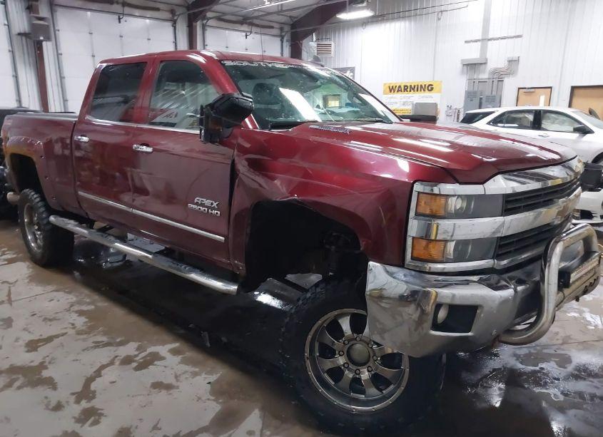 2015 Chevrolet Silverado 2500HD LTZ (VIN 1GC1KWE81FF515899) main photo