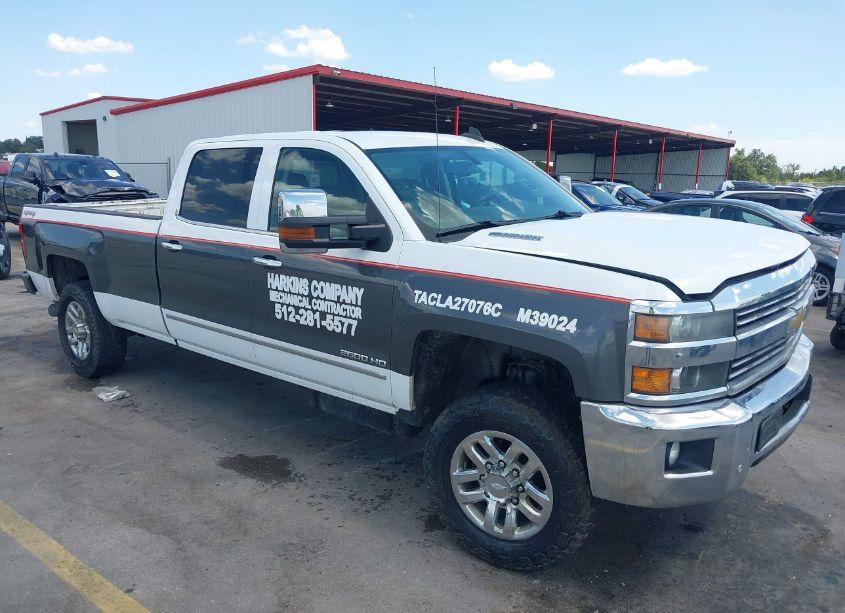 2015 Chevrolet Silverado 2500HD LTZ (VIN 1GC1KWE81FF519077) main photo