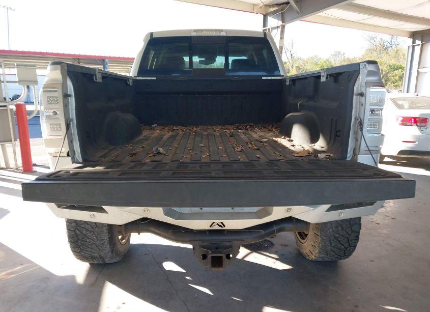 Photo 8 of 2015 Chevrolet Silverado 2500HD LTZ (VIN 1GC1KWE81FF671392)