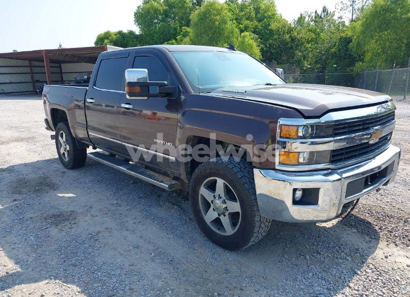 2016 Chevrolet Silverado 2500HD LTZ (VIN 1GC1KWE81GF225311) main photo