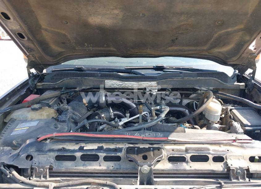 Photo 10 of 2016 Chevrolet Silverado 2500HD LTZ (VIN 1GC1KWE81GF225311)