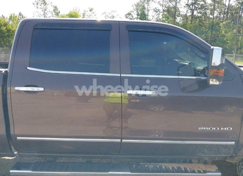 Photo 13 of 2016 Chevrolet Silverado 2500HD LTZ (VIN 1GC1KWE81GF225311)