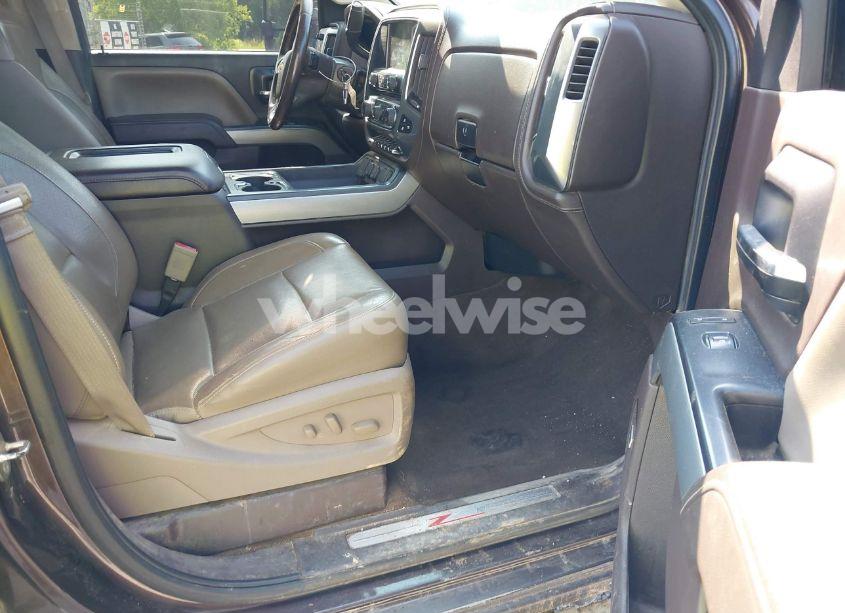 Photo 5 of 2016 Chevrolet Silverado 2500HD LTZ (VIN 1GC1KWE81GF225311)