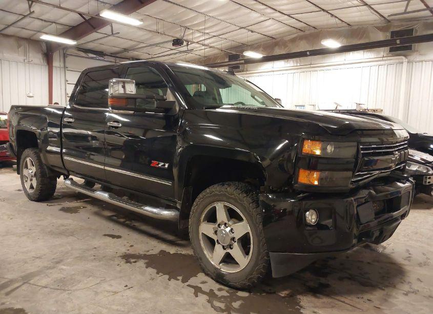 2015 Chevrolet Silverado 2500HD LTZ (VIN 1GC1KWE82FF671031) main photo