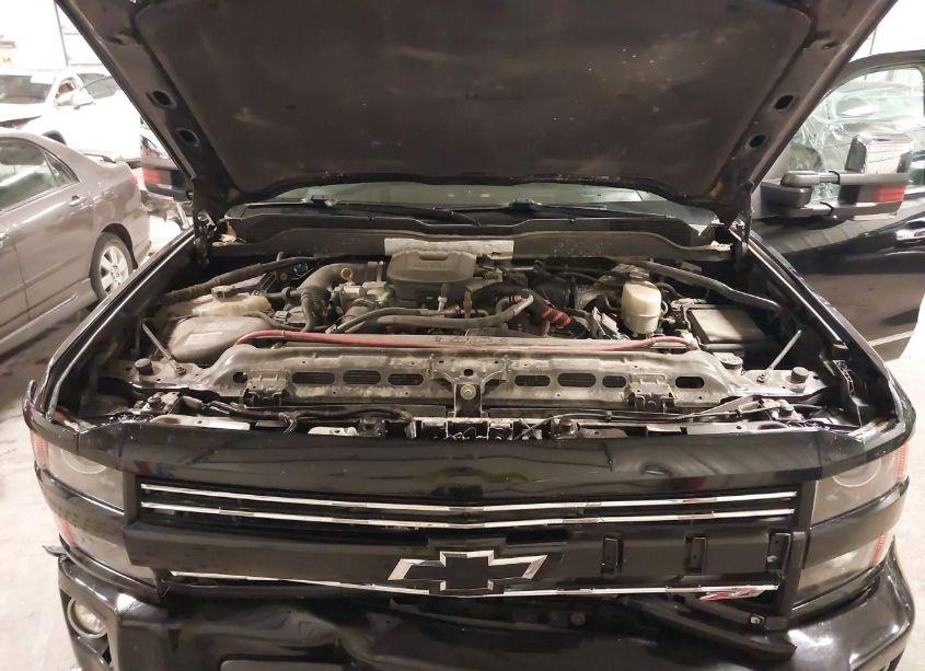 Photo 10 of 2015 Chevrolet Silverado 2500HD LTZ (VIN 1GC1KWE82FF671031)