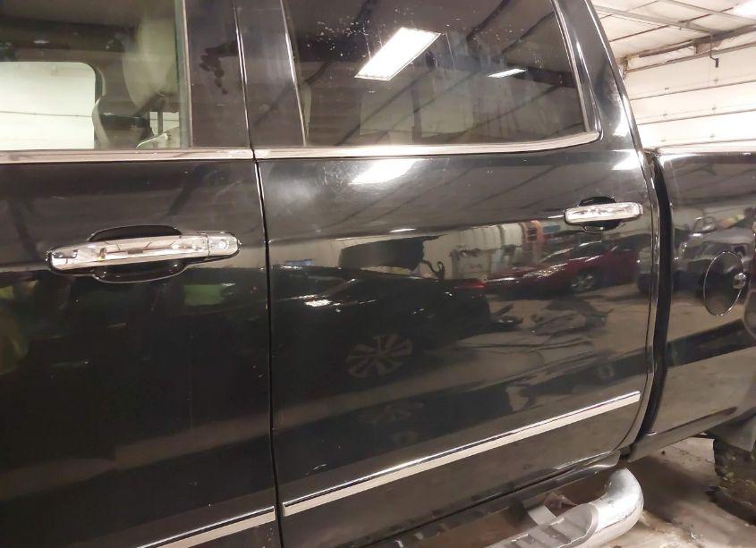 Photo 21 of 2015 Chevrolet Silverado 2500HD LTZ (VIN 1GC1KWE82FF671031)