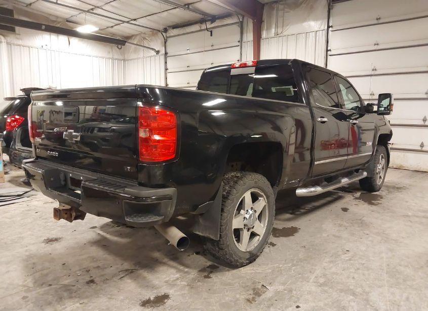 Photo 4 of 2015 Chevrolet Silverado 2500HD LTZ (VIN 1GC1KWE82FF671031)