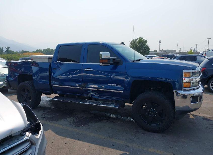 Photo 13 of 2016 Chevrolet Silverado 2500HD LTZ (VIN 1GC1KWE82GF254655)