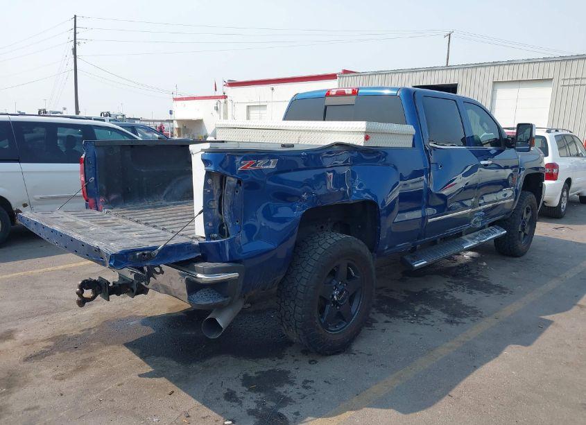 Photo 4 of 2016 Chevrolet Silverado 2500HD LTZ (VIN 1GC1KWE82GF254655)