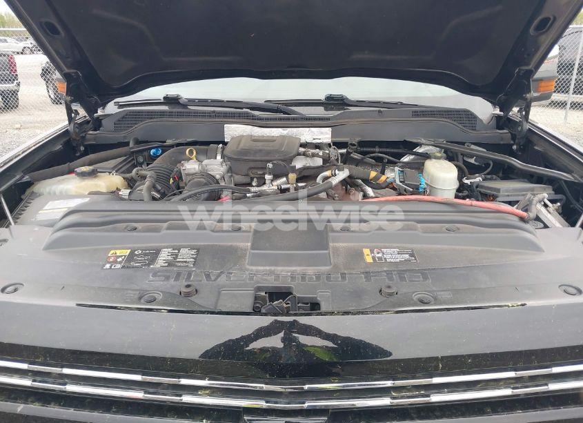 Photo 10 of 2016 Chevrolet Silverado 2500HD LTZ (VIN 1GC1KWE82GF276364)