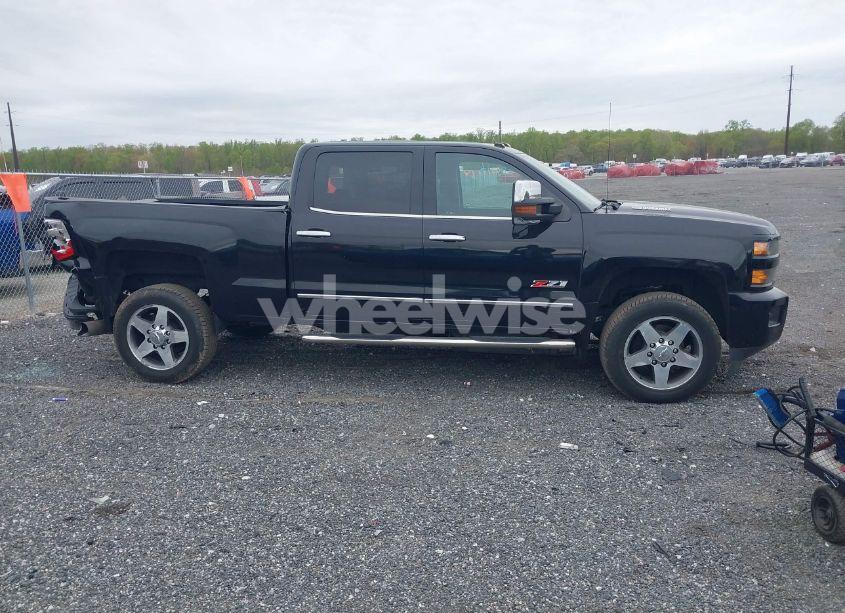 Photo 14 of 2016 Chevrolet Silverado 2500HD LTZ (VIN 1GC1KWE82GF276364)