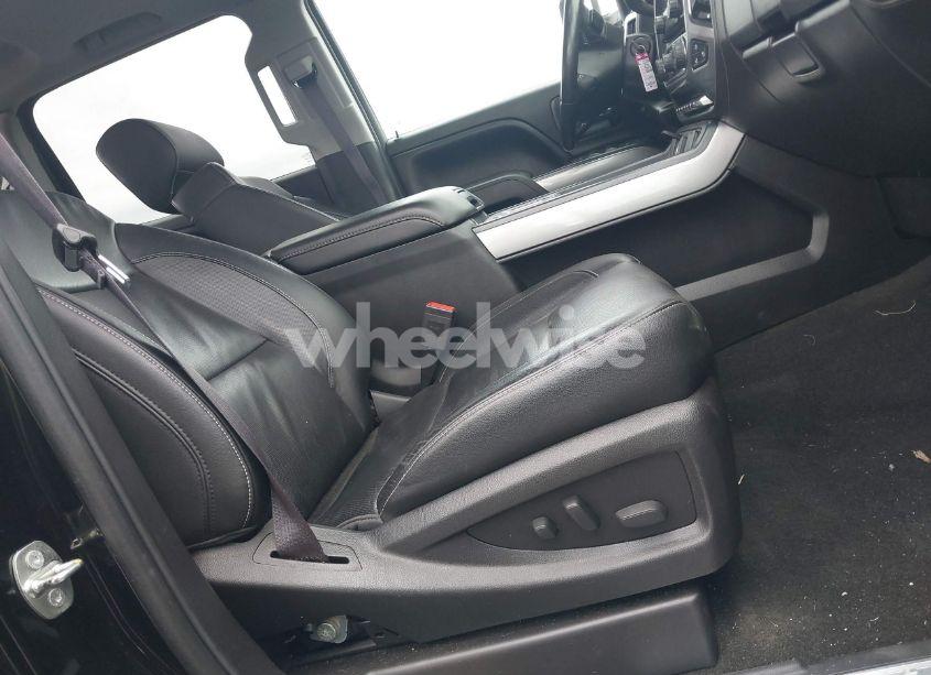 Photo 5 of 2016 Chevrolet Silverado 2500HD LTZ (VIN 1GC1KWE82GF276364)