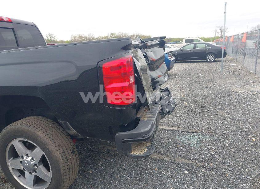 Photo 6 of 2016 Chevrolet Silverado 2500HD LTZ (VIN 1GC1KWE82GF276364)