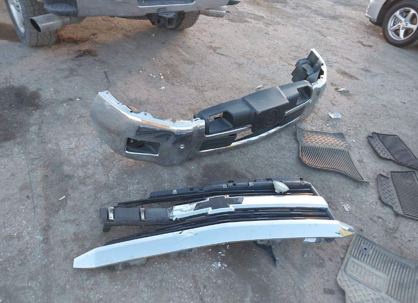 Photo 12 of 2015 Chevrolet Silverado 2500HD LTZ (VIN 1GC1KWE83FF110157)