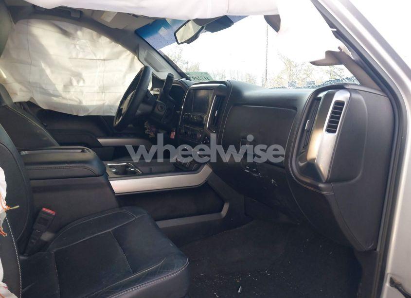 Photo 5 of 2015 Chevrolet Silverado 2500HD LTZ (VIN 1GC1KWE83FF577756)