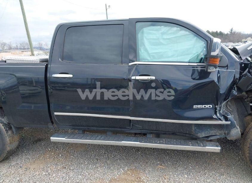 Photo 13 of 2016 Chevrolet Silverado 2500HD LTZ (VIN 1GC1KWE83GF199150)